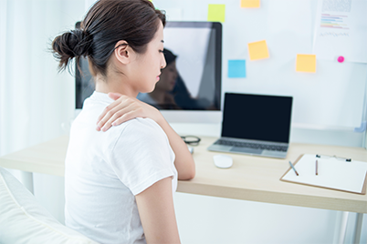 「リラクゼーション」と「背中のストレッチ」との違いとは？＜背中のストレッチ編＞